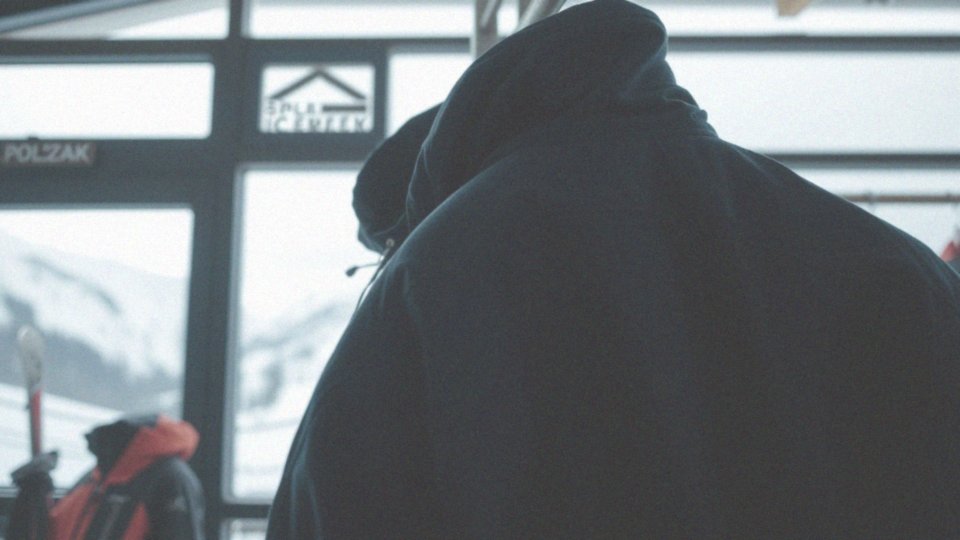 Jakie technologie stosowane są w kurtkach narciarskich Icepeak?